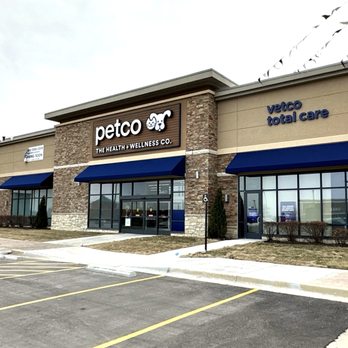 Petco - New Location's Exterior - Pet Training Near Me - Overland Park, Kansas