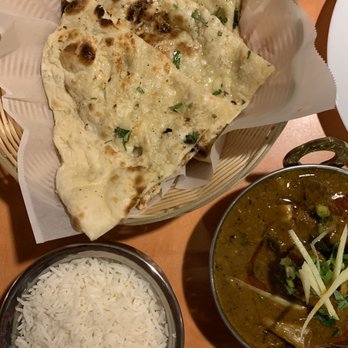 Indian Bistro - Goat Curry, Garlic Naan - Indian Near Me - Kent, Washington Indian Bistro - Goat Curry, Garlic Naan - Indian Near Me - Kent, Washington