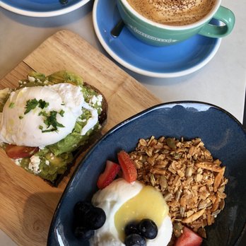 Bluestone Lane Upper West Side Café - Brekkie Board (N) - amazing! - Coffee & Tea Near Me - New York, New York