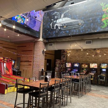 Player 2 - inside - Bars Near Me - Green Bay, Wisconsin Player 2 - inside - Bars Near Me - Green Bay, Wisconsin
