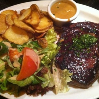 Les Caves de Bourgogne - Entrecôte 300g pommes sautées salade - Brasseries Near Me - Paris, 75 Les Caves de Bourgogne - Entrecôte 300g pommes sautées salade - Brasseries Near Me - Paris, 75