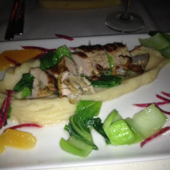 Settlers Inn - Chicken with fall greens - American Near Me - Hawley, Pennsylvania Settlers Inn - Chicken with fall greens - American Near Me - Hawley, Pennsylvania