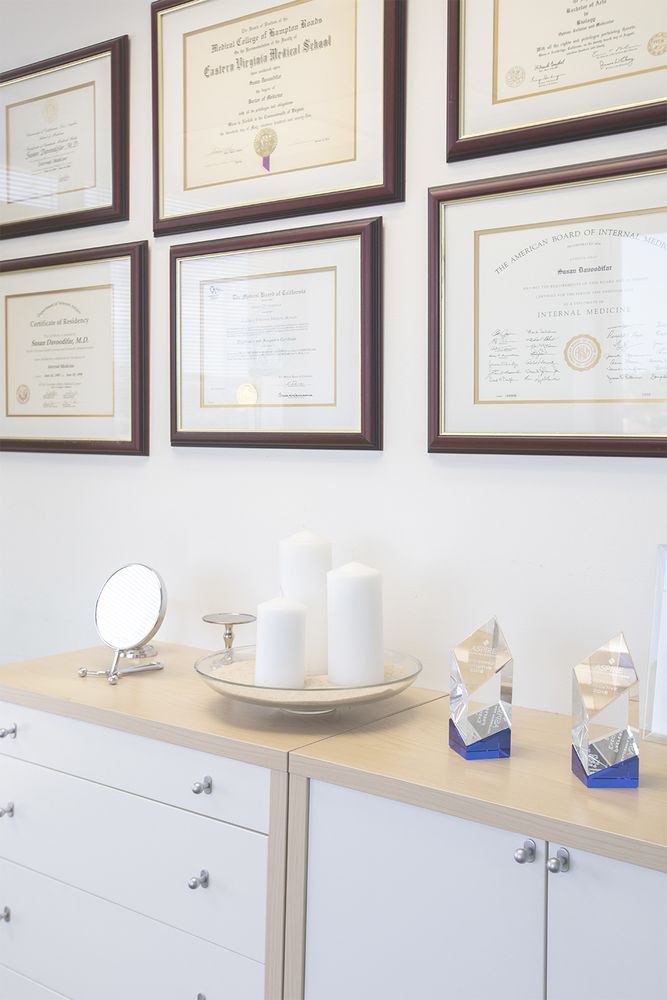 Dermasmooth Clinic Logo