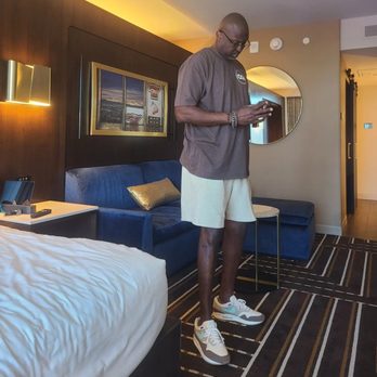 Circa - Nice room - Casinos Near Me - Las Vegas, Nevada