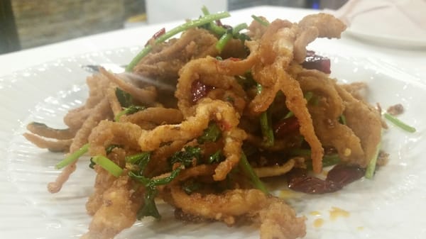 Auntie Guan's Kitchen 辽宁饭店 by null