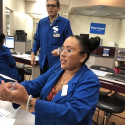 Walmart Vision & Glasses - Very Rude