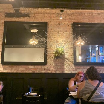 Cafe con Leche - Mexican Near Me - Chicago, Illinois