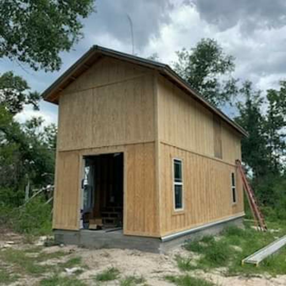 Slide of La Pera's General Contracting