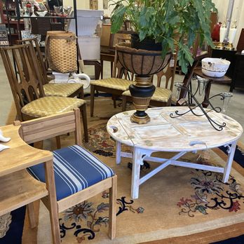 Rebels Relics Trading - Antiques Near Me - Roslyn, Washington