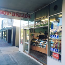 Bowral Country Hot Bread