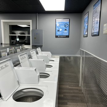 Bluestone Laundromat Mountain Top - Laundromat Near Me - Mountain Top, Pennsylvania Bluestone Laundromat Mountain Top - Laundromat Near Me - Mountain Top, Pennsylvania