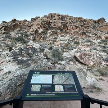 Red Spring - Rocks - Hiking Near Me - Las Vegas, Nevada