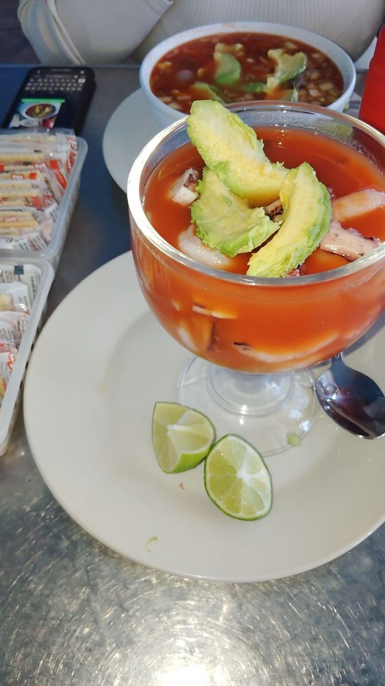 El Huarache Mexican Food