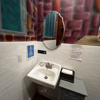 Full Belly - Bathroom - Breakfast & Brunch Near Me - San Antonio, Texas Full Belly - Bathroom - Breakfast & Brunch Near Me - San Antonio, Texas