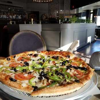 Acropolis Pizza & Pasta - 10" vegetarian pizza - Italian Near Me - Everett, Washington Acropolis Pizza & Pasta - 10" vegetarian pizza - Italian Near Me - Everett, Washington