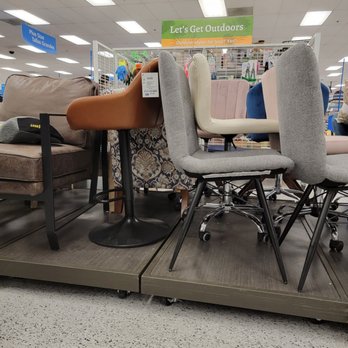 Ross Dress for Less - Sitting writing this review - Department Stores Near Me - Buena Park, California