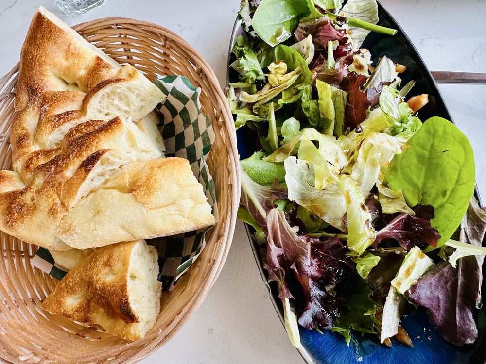 Mabelle Baklava Logo