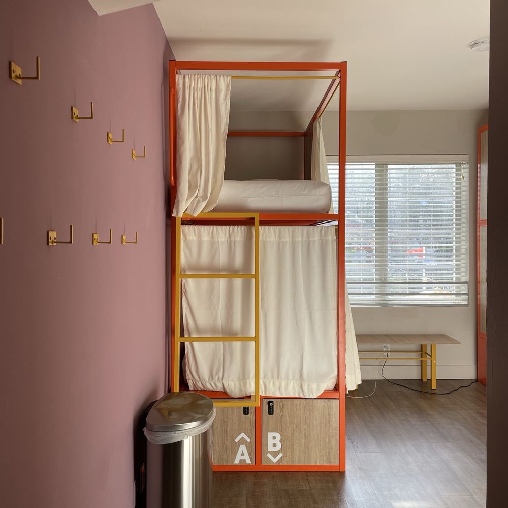 Viajero Hostels - 4 share hostel - Hostels Near Me - Miami Beach, Florida Viajero Hostels - 4 share hostel - Hostels Near Me - Miami Beach, Florida