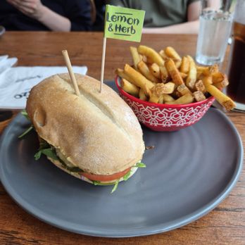 Nando's Peri-Peri - Portuguese Near Me - Richmond, British Columbia