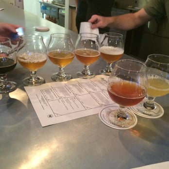 Fieldwork Brewing Co. - Beer Sampler, $2 for a pour - great deal - Breweries Near Me - Berkeley, California