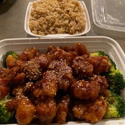 Sesame Chicken 芝麻鸡..