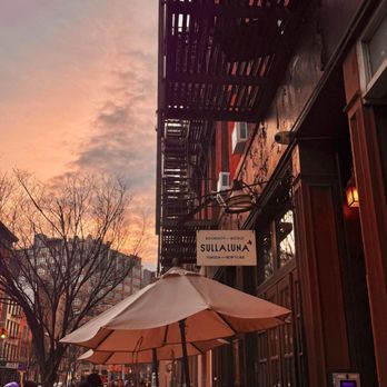 Sullaluna - Italian Near Me - New York, New York Sullaluna - Italian Near Me - New York, New York