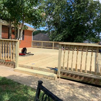 Ck Landscaping - a patio with a fence and a bench - Gardeners Near Me - Upper Marlboro, Maryland Ck Landscaping - a patio with a fence and a bench - Gardeners Near Me - Upper Marlboro, Maryland