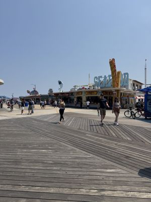 Curley's Fries by null