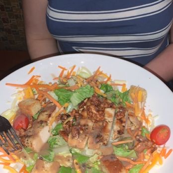 Cheddar's Scratch Kitchen - Grilled Chicken Pecan Salad 8/10 - American Near Me - Austin, Texas Cheddar's Scratch Kitchen - Grilled Chicken Pecan Salad 8/10 - American Near Me - Austin, Texas