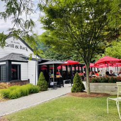 St. Moritz Grill & Bar