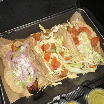 Contodo Fresh Mexican Eats - Pork belly taco and Battered fish taco - Fast Food Near Me - San Diego, California Contodo Fresh Mexican Eats - Pork belly taco and Battered fish taco - Fast Food Near Me - San Diego, California