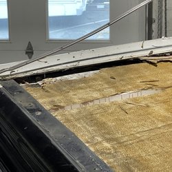 ArrKann Trailer and RV  Center - Roof repair