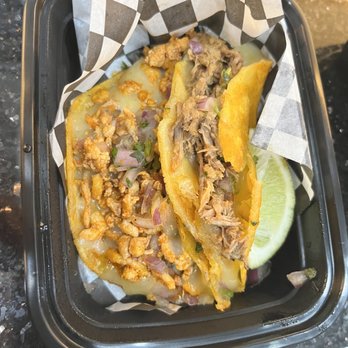 La Eskinna - Tacos - Food Trucks Near Me - Orlando, Florida
