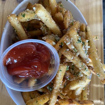 Peaceful Side Social - Truffle fries - Breweries Near Me - Townsend, Tennessee Peaceful Side Social - Truffle fries - Breweries Near Me - Townsend, Tennessee