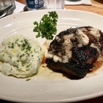 Hillstone Restaurant - Hawaiian Ribeye and mashed potatoes - New American Near Me - Winter Park, Florida Hillstone Restaurant - Hawaiian Ribeye and mashed potatoes - New American Near Me - Winter Park, Florida