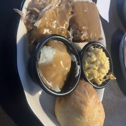 Pete’s - Turkey meal with dressing