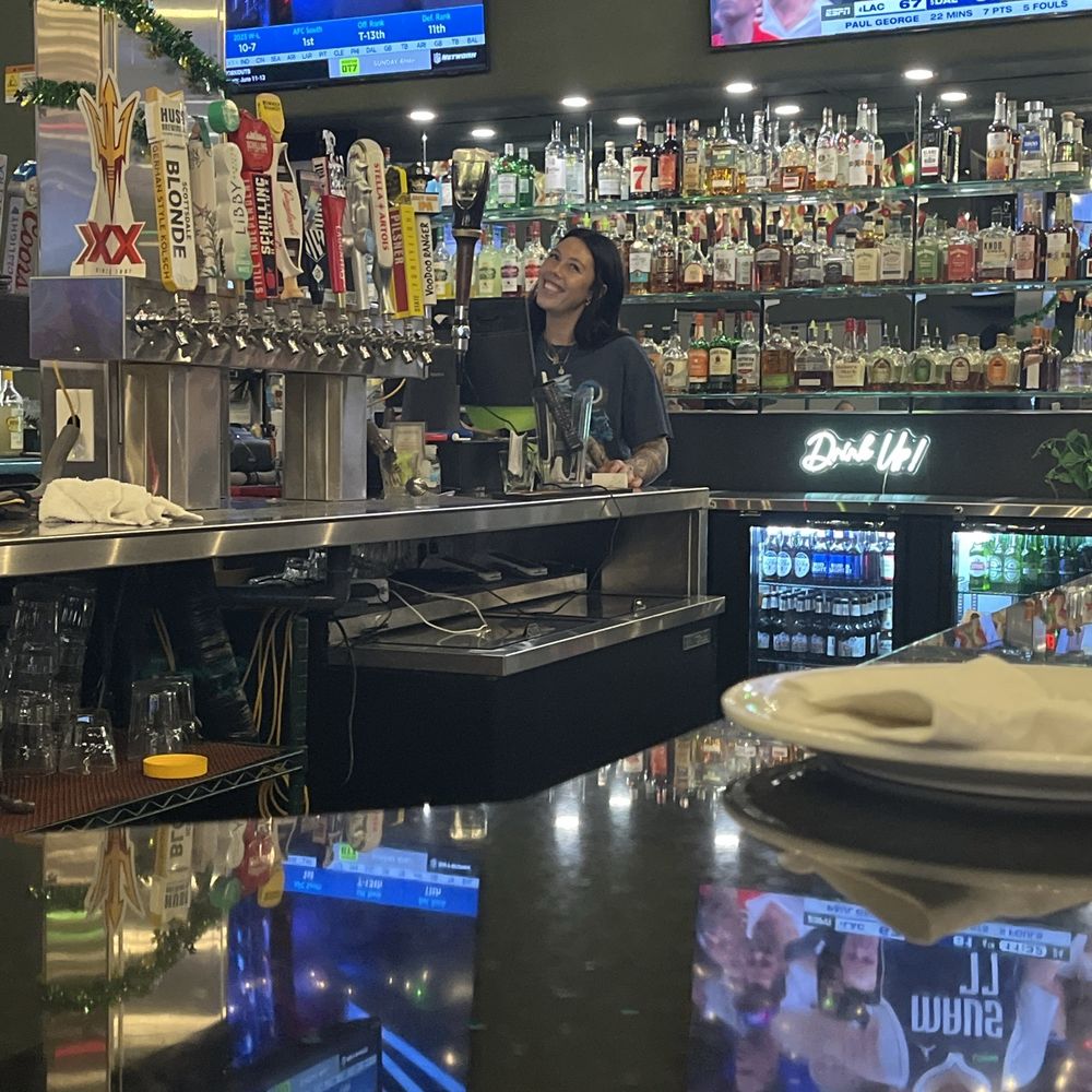 My favorite bartender! My favorite bartender!