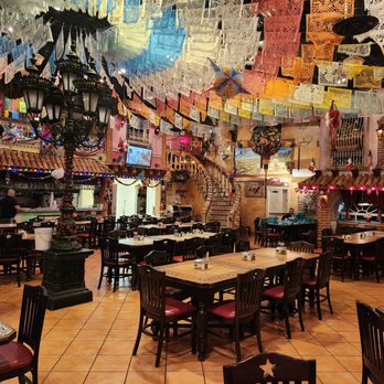 La Hacienda - Inside - Mexican Near Me - Houston, Texas