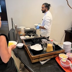Lisbon Marriott Hotel - Breakfast omelette station