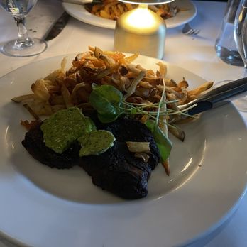 Mon Ami Gabi - Filet mignon - French Near Me - Chicago, Illinois