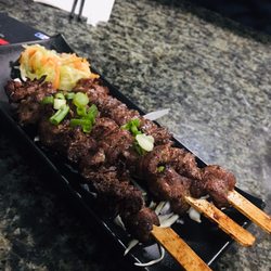The Hott Spot - Beef sticks, soooooo delicious, wish there was more in an order.