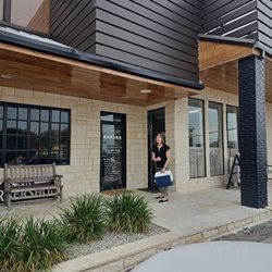 Lake Travis Crisis Ministries - Super NICE staff! Love these folks and everything they do!