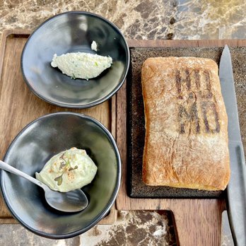 Humo - This bread was actually really good! - Latin American Near Me - San José del Cabo, BCS