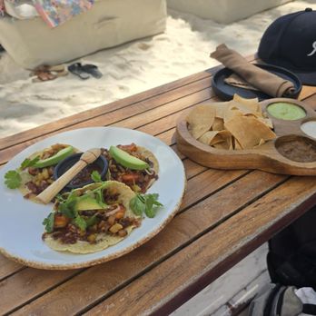 ZIGGY Beach Club & Restaurant - Mexican Near Me - Tulum, ROO