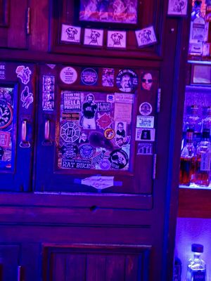 Merchants' Saloon by null