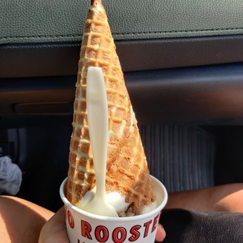 Two Roosters Ice Cream - Coffee burbon - Ice Cream & Frozen Yogurt Near Me - Raleigh, North Carolina