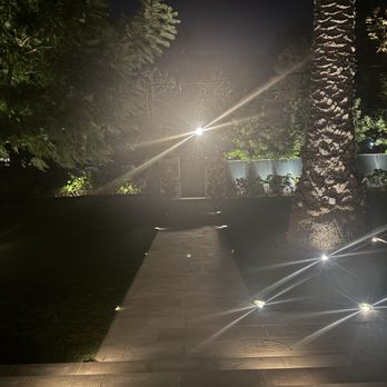 Light Bulb Pros - Landscape lighting - Lighting Fixtures & Equipment Near Me - Santa Monica, California