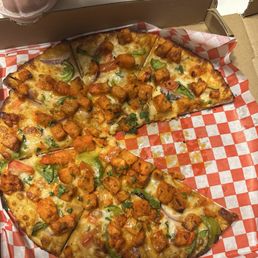 Chicken Tikka Pizza