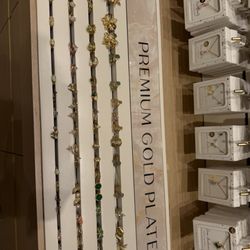 Lovisa - Premium gold plated