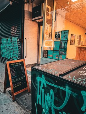 Allan's Bakery by null